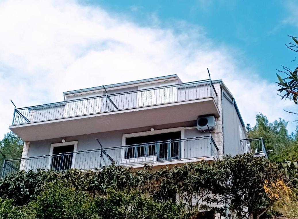 Apartments Kuzma Prigradica Exterior foto