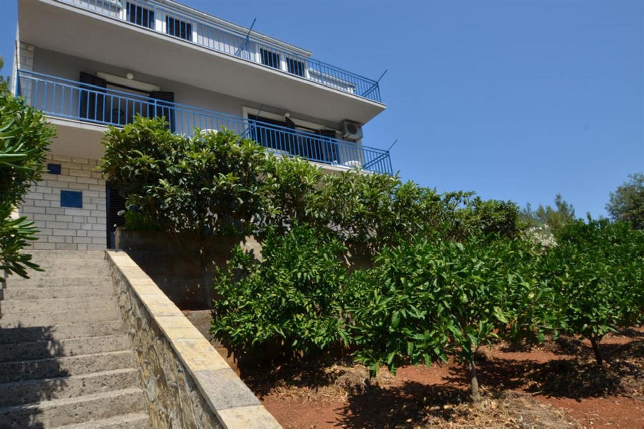 Apartments Kuzma Prigradica Exterior foto